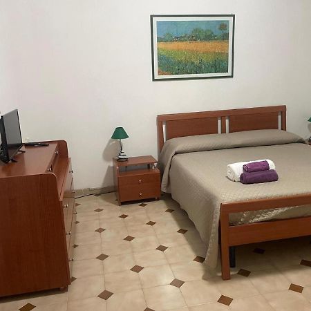 Casa Vacanze Luca Альгеро Экстерьер фото